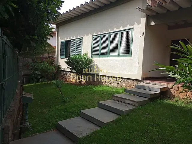 Casa com 430m² 3 quartos e 4 banheiros, à venda, no bairro Jardim Amália em Volta Redonda