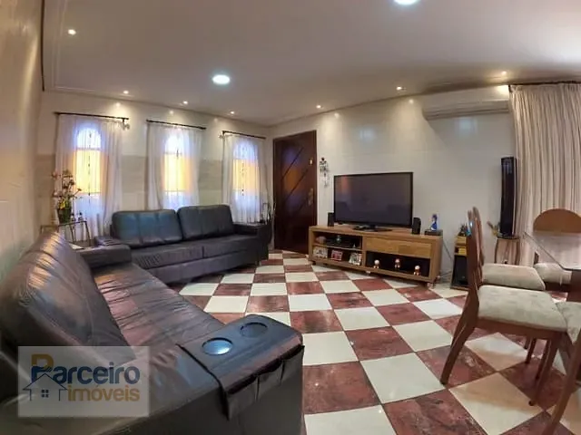 Casa com 168m² 3 quartos e 2 banheiros, à venda, no bairro CHACARA CALIFORNIA em São Paulo