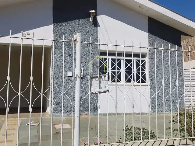 Casa com 250m² 4 quartos e 4 banheiros, à venda, no bairro Jardim Nova Guaxupé em Guaxupé