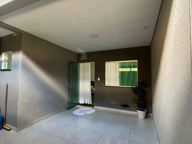 Casa 4 quartos e 2 banheiros, à venda, no bairro Pérola Negra em Santa Luzia