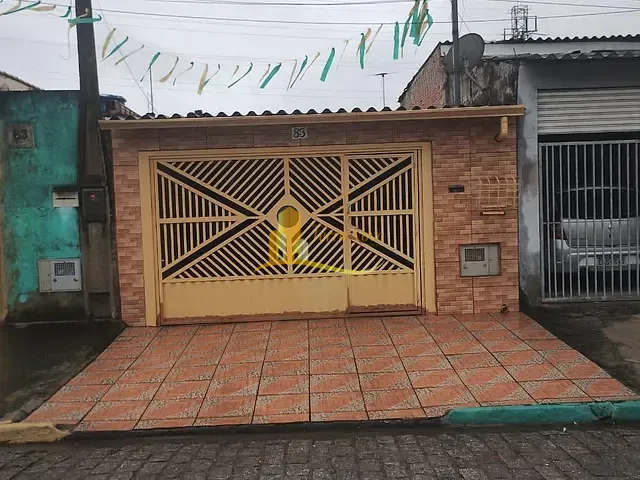 Casa 2 quartos e 2 banheiros, à venda, no bairro Jardim Maite em Suzano