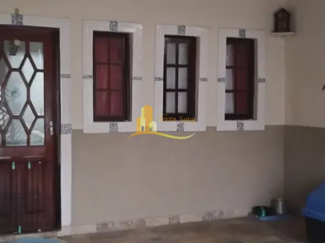 Casa 2 quartos e 2 banheiros, à venda, no bairro Jardim Maite em Suzano