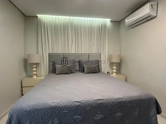 Casa com 477m² 3 quartos e 5 banheiros, à venda, no bairro Várzea em Recife