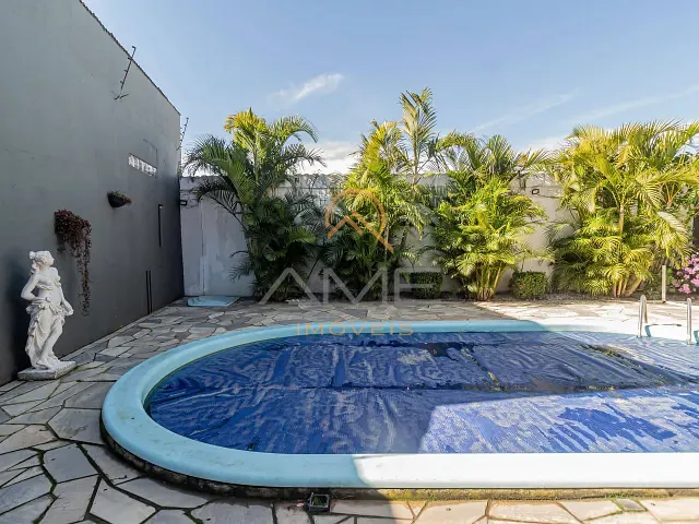 Casa 2 quartos e 2 banheiros, à venda, no bairro Três Vendas em Pelotas