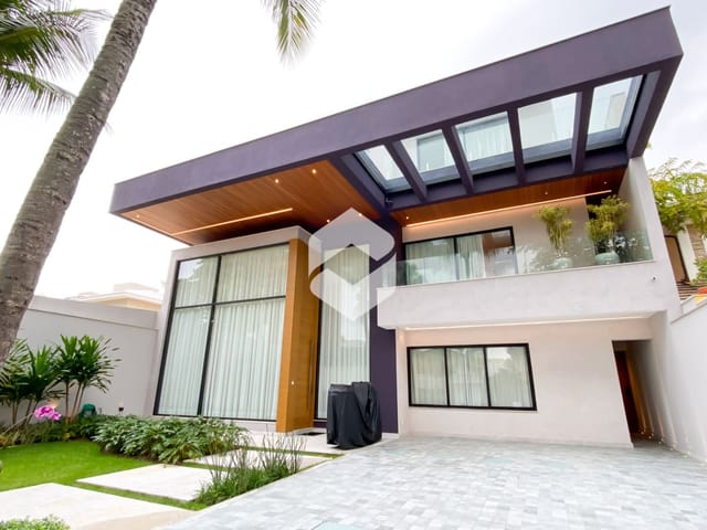 Casa com 600m² 5 quartos e 7 banheiros, à venda, no bairro Barra da Tijuca em Rio de Janeiro