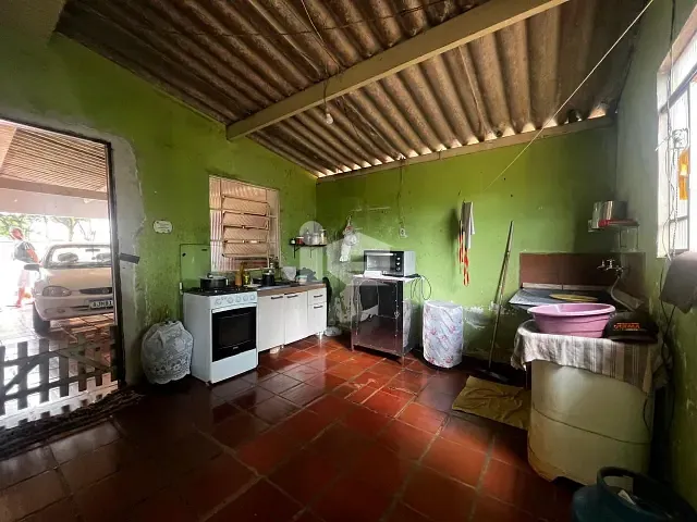 Casa com 491m² 2 quartos e 1 banheiro, à venda, no bairro Jardim Novo Horizonte em Rolândia