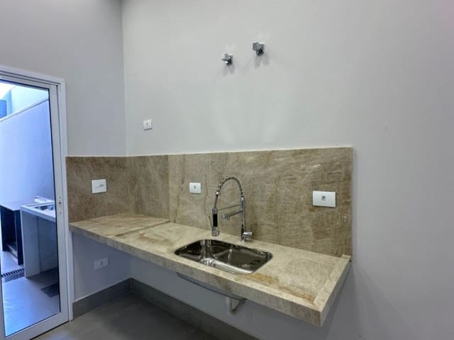 Casa com 156m² 3 quartos e 1 banheiro, à venda, no bairro Jardim Terramérica III em Americana