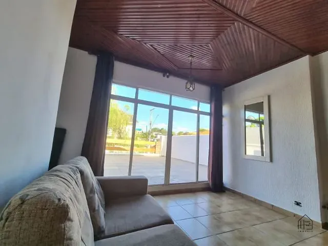 Casa com 327m² 3 quartos e 2 banheiros, à venda, no bairro Jardim Sabiá em Cotia