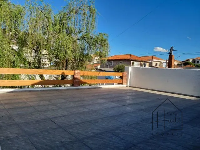 Casa com 327m² 3 quartos e 2 banheiros, à venda, no bairro Jardim Sabiá em Cotia