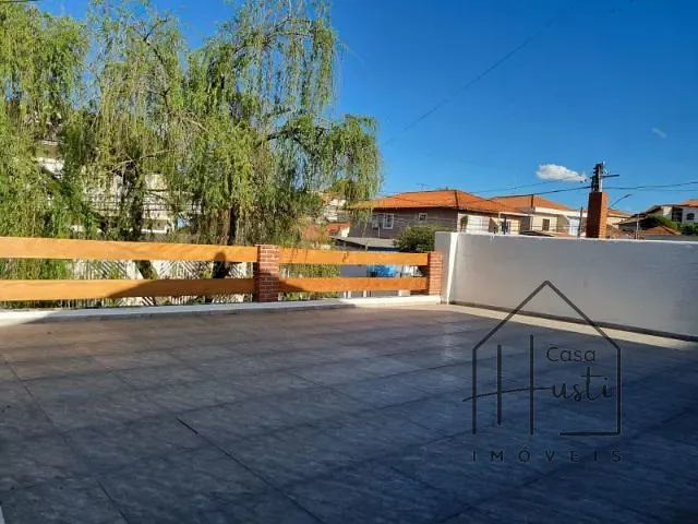 Casa com 327m² 3 quartos e 2 banheiros, à venda, no bairro Jardim Sabiá em Cotia