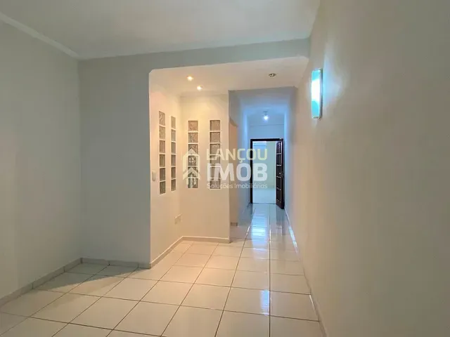Casa com 178m² 3 quartos e 2 banheiros, à venda, no bairro Vila Didi em Jundiaí