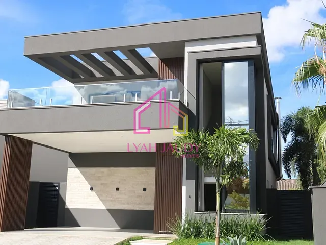 Casa com 379m² 4 quartos e 6 banheiros, à venda, no bairro Jardim Itália em Cuiabá