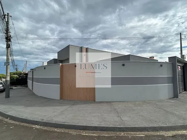 Casa 3 quartos e 3 banheiros, à venda, no bairro Jardim Dona Rosa em Santa Bárbara D'Oeste