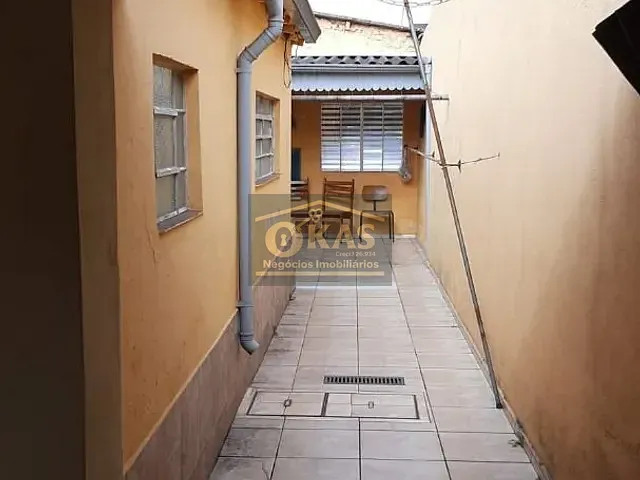 Casa com 300m² 2 quartos e 1 banheiro, à venda, no bairro Parque Suzano em Suzano