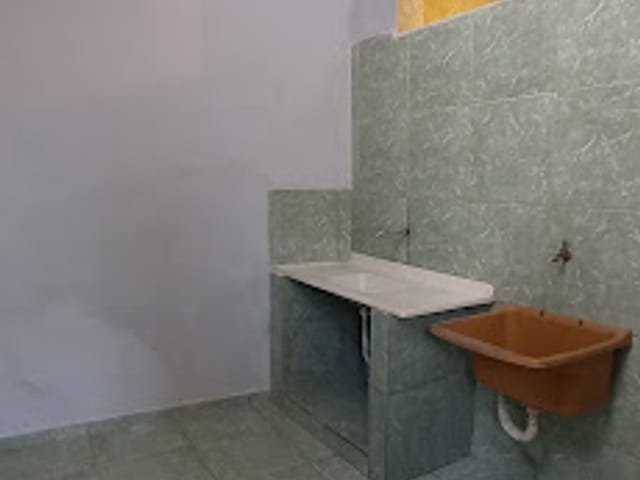 Casa com 25m² 1 quarto e 1 banheiro, para alugar, no bairro Jardim Novo Santo Amaro em São Paulo