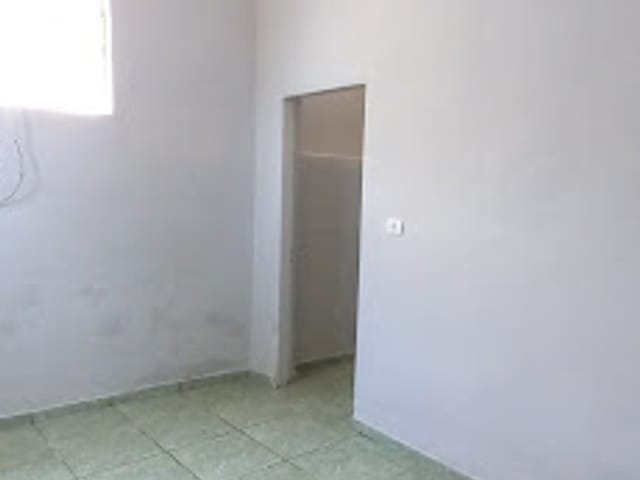 Casa com 25m² 1 quarto e 1 banheiro, para alugar, no bairro Jardim Novo Santo Amaro em São Paulo