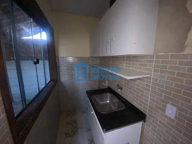 Casa 2 quartos e 2 banheiros, para alugar, no bairro CAXITO em Maricá