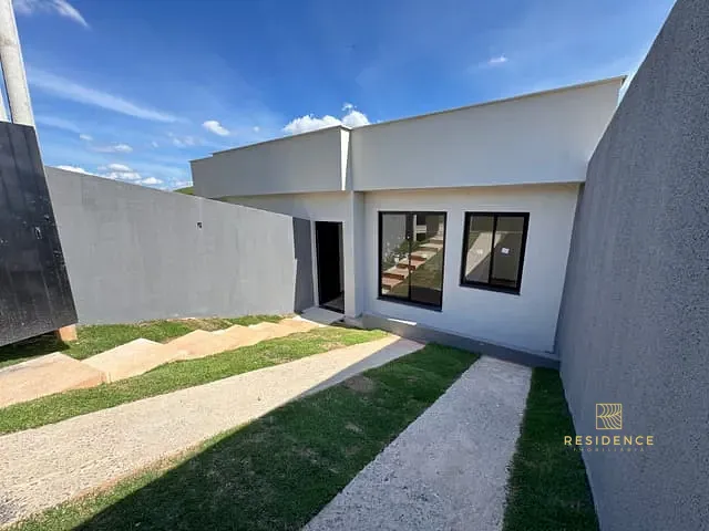 Casa 2 quartos e 1 banheiro, à venda, no bairro Voldac em Volta Redonda