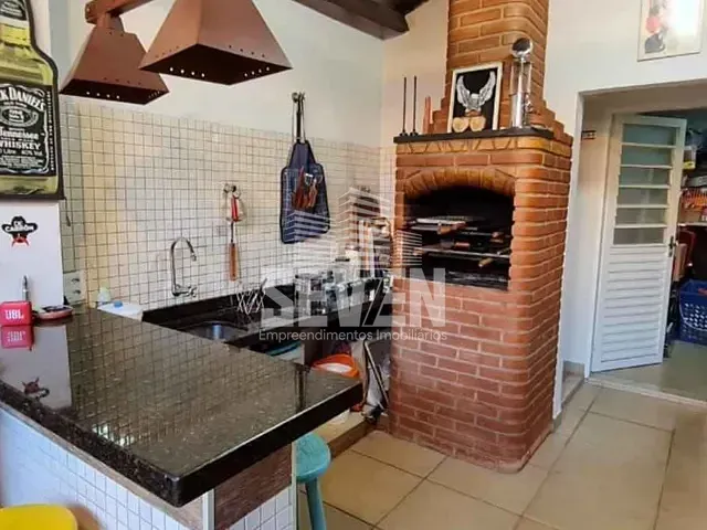 Casa com 240m² 3 quartos e 3 banheiros, à venda, no bairro Vila Altinópolis em Bauru
