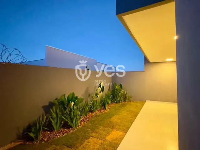 Casa 3 quartos e 2 banheiros, à venda, no bairro Portal do Camburi em Araxá