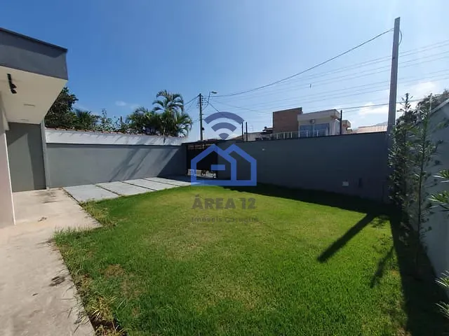 Casa com 360m² 3 quartos e 3 banheiros, à venda, no bairro Pontal de Santa Marina em Caraguatatuba