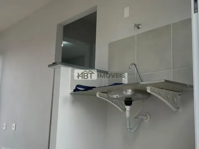 Casa 2 quartos e 1 banheiro, para alugar, no bairro Vale Verde em Piratininga
