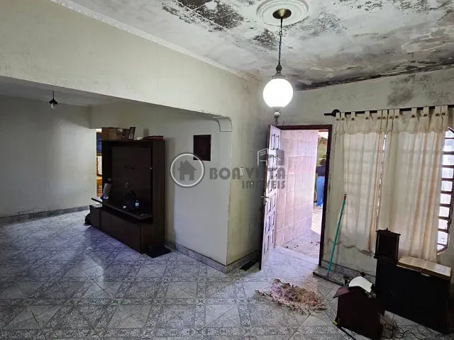 Casa 3 quartos e 2 banheiros, à venda, no bairro Jardim Imperador em Suzano