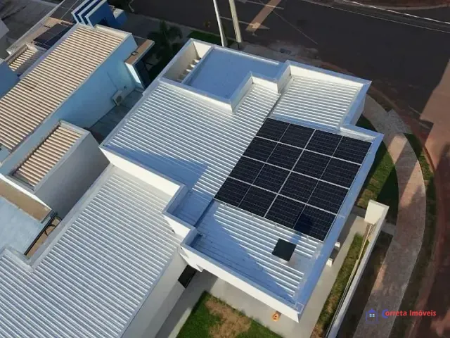 Casa com 318m², à venda, no bairro Residencial Costa Leste em Três Lagoas