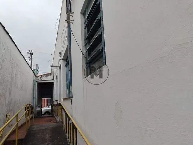 Casa com 300m², à venda, no bairro Centro em Guaratinguetá