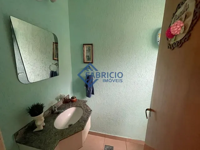 Casa com 1049m², à venda, no bairro Jardim Panorama em Vinhedo
