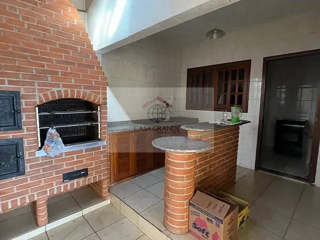 Casa com 485m² 3 quartos e 3 banheiros, à venda, no bairro Jardim Novo Horizonte em Rolândia