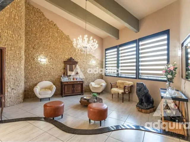 Casa com 630m² 4 quartos e 4 banheiros, à venda, no bairro Jardim Carvalho em Ponta Grossa