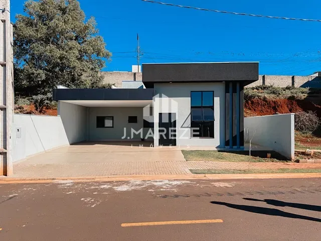 Casa com 300m² 4 quartos e 3 banheiros, à venda, no bairro Garden Residence em Apucarana