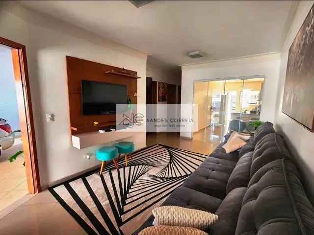 Casa 3 quartos e 1 banheiro, à venda, no bairro Novo Aeroporto em Londrina