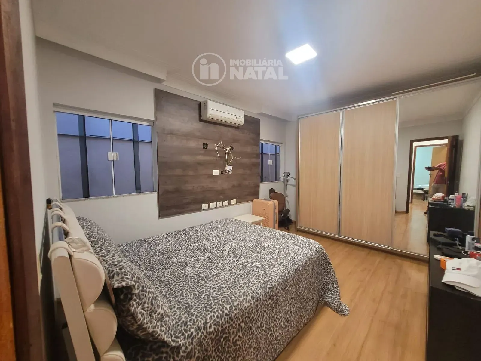 Casa, 4 quartos, 300 m² - Foto 21