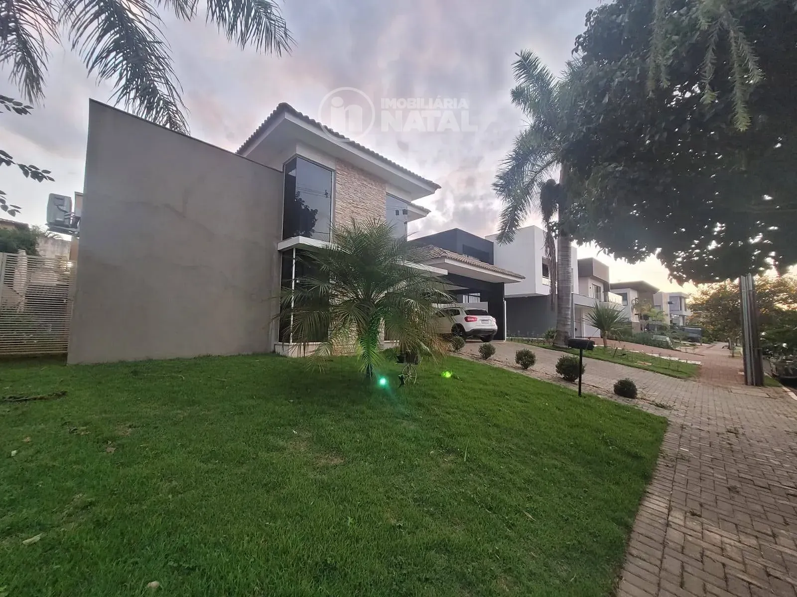 Casa, 4 quartos, 300 m² - Foto 2