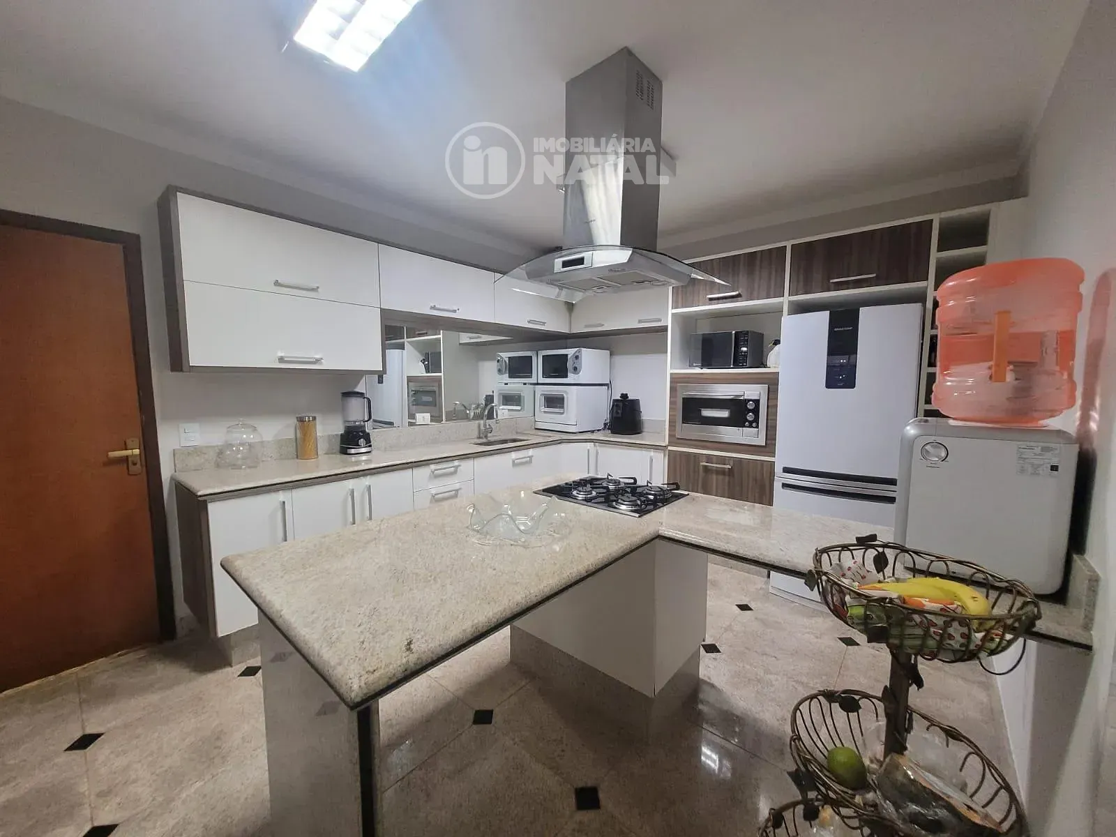 Casa, 4 quartos, 300 m² - Foto 6