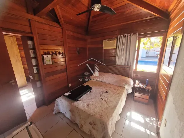 Casa com 360m² 5 quartos e 2 banheiros, à venda, no bairro Ponta Grossa em Maricá