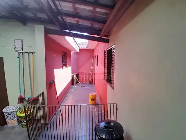 Casa com 269m² 2 quartos e 1 banheiro, à venda, no bairro Jardim Itapark em Mauá