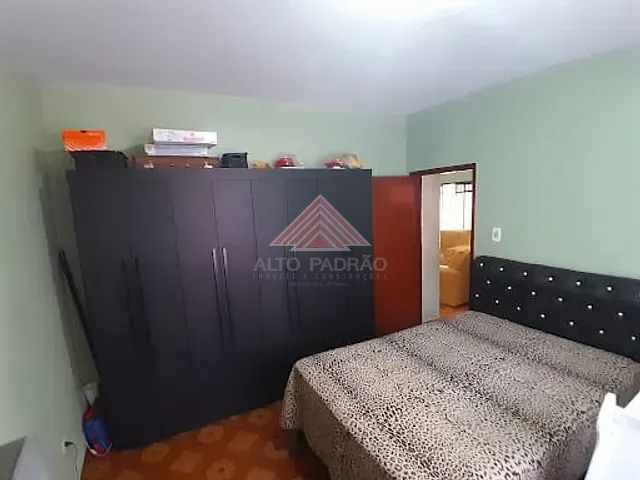 Casa com 269m² 2 quartos e 1 banheiro, à venda, no bairro Jardim Itapark em Mauá