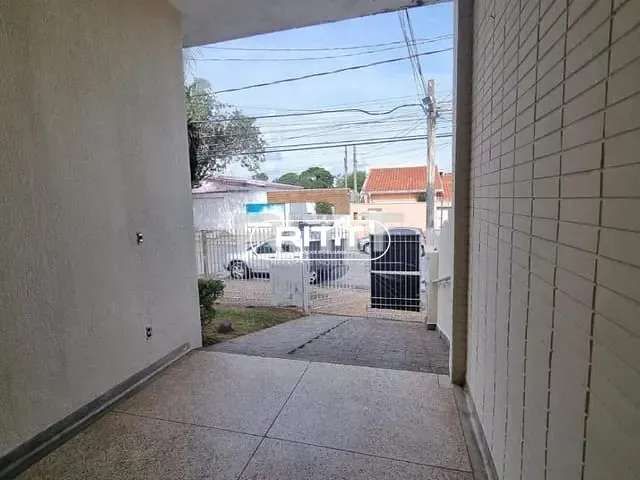 Casa com 405m² 2 quartos e 3 banheiros, para alugar, no bairro Jardim Brasil em Campinas