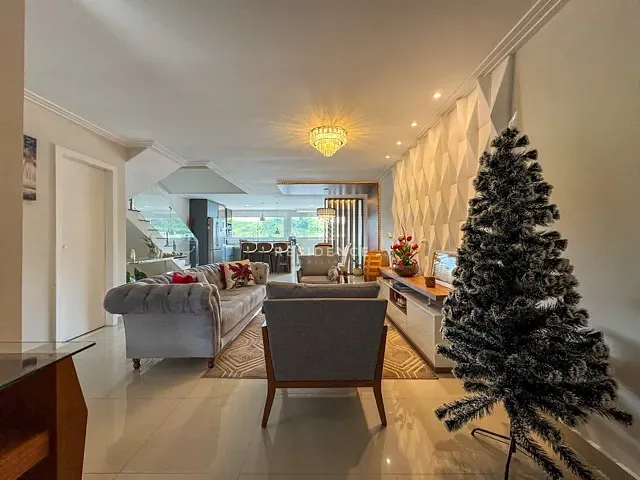Casa 2 quartos e 2 banheiros, à venda, no bairro Jardim Belvedere em Volta Redonda