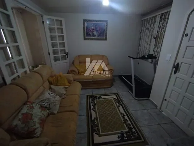 Casa 3 quartos e 2 banheiros, à venda, no bairro Bonsucesso em Guarapuava