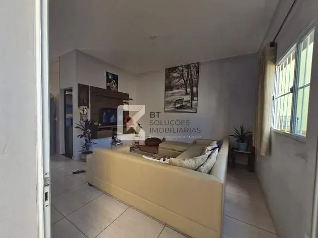 Casa com 300m² 2 quartos e 2 banheiros, à venda, no bairro Jardim Maringá em Indaiatuba