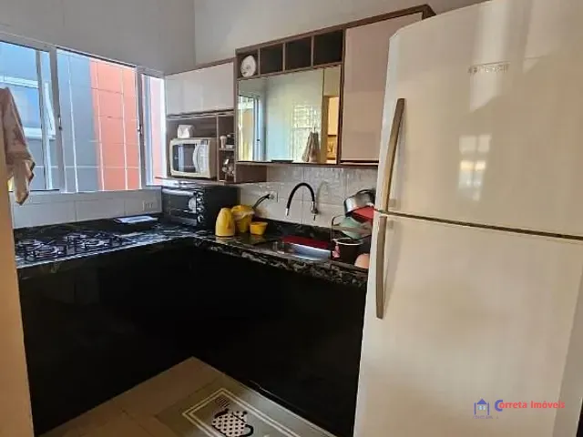 Casa com 250m² 1 quarto e 1 banheiro, à venda, no bairro Colinos em Três Lagoas