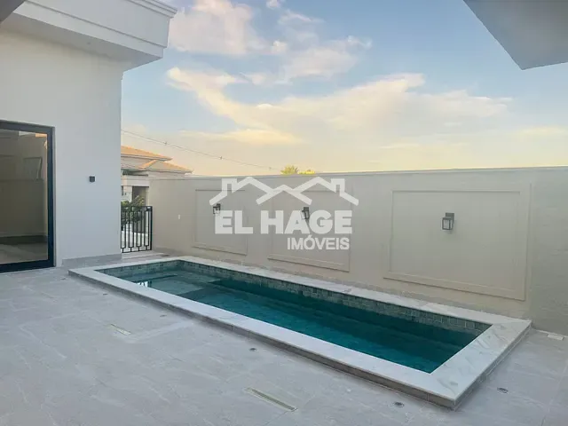 Casa com 474m² 4 quartos e 6 banheiros, à venda, no bairro Jardim Itália em Cuiabá