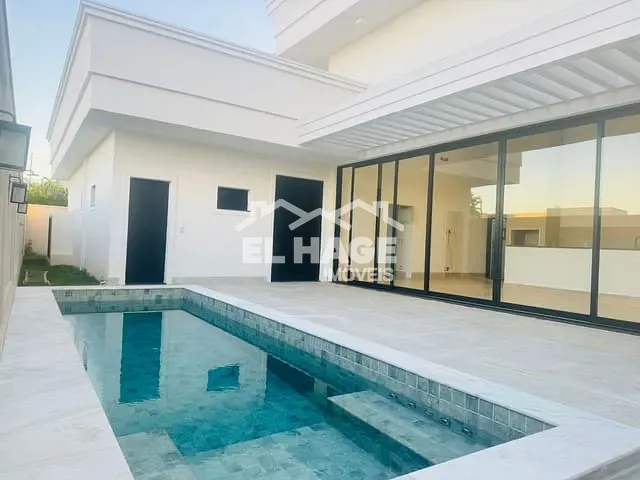 Casa com 474m² 4 quartos e 6 banheiros, à venda, no bairro Jardim Itália em Cuiabá