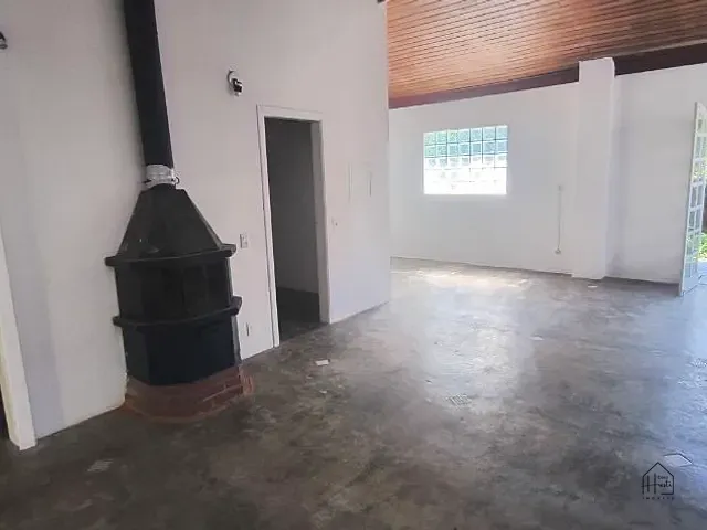 Casa 3 quartos e 2 banheiros, à venda, no bairro Jardim Santa Paula em Cotia