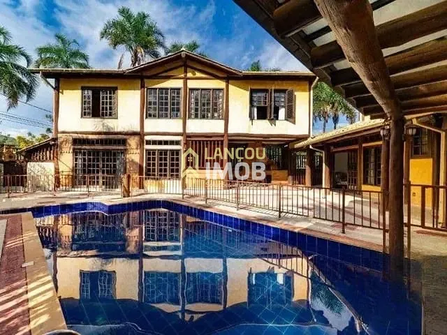 Casa com 1050m² 5 quartos e 7 banheiros, à venda, no bairro Chácara Malota em Jundiaí