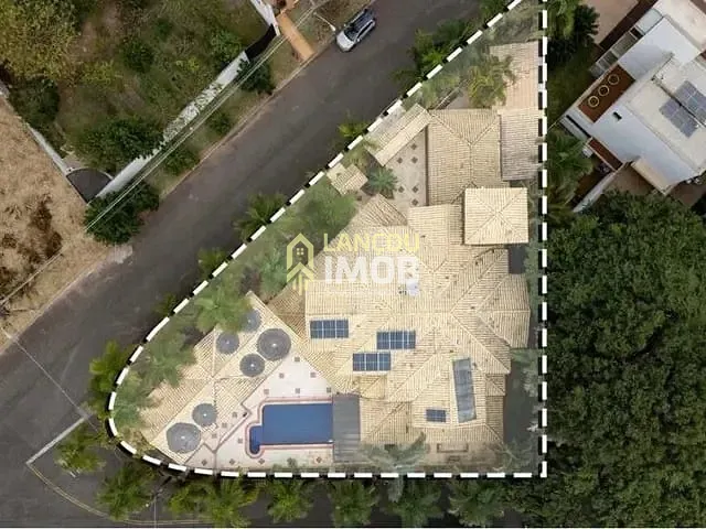 Casa com 1050m² 5 quartos e 7 banheiros, à venda, no bairro Chácara Malota em Jundiaí
